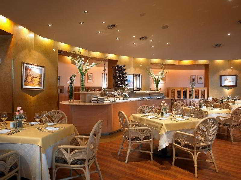 Hotel Quinto Centenario